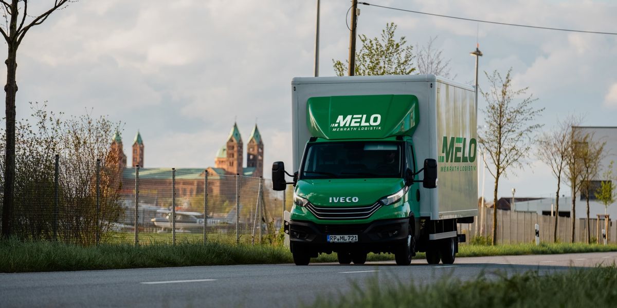 MeLo LKW auf einer Strasse